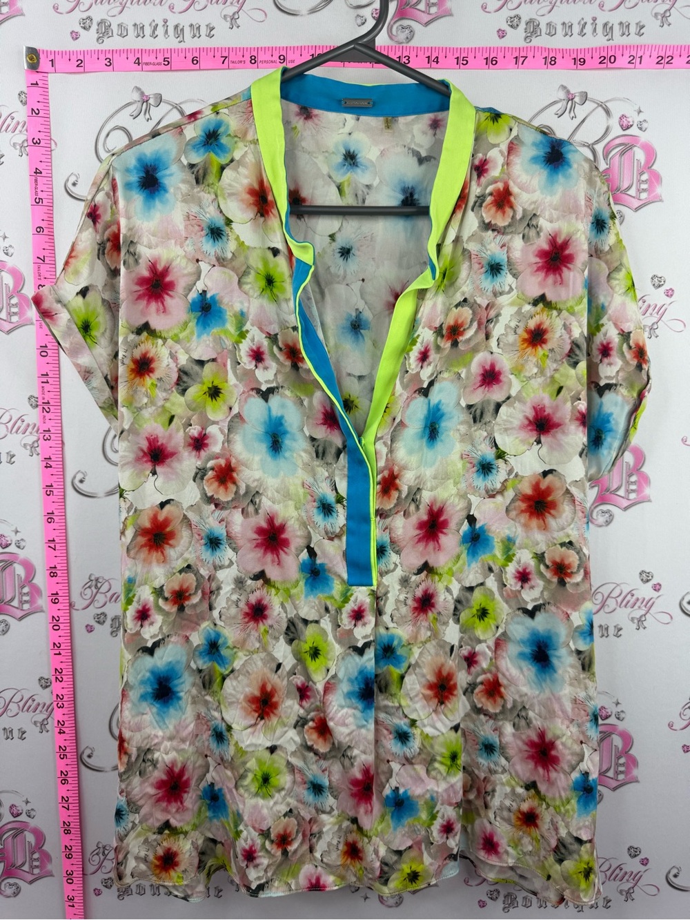 Elie Tahari shirt Multicolor Sheer Floral Short Sleeve Top with Neon Trim